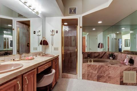 902 W Glendale Ave #208, Phoenix, AZ 85021 photo 11