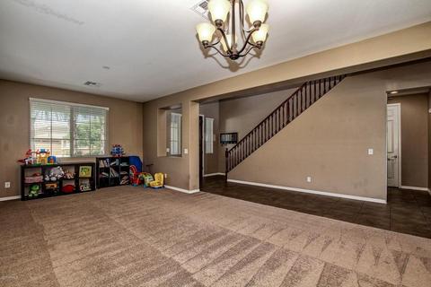 2735 E Narrowleaf Dr, Gilbert, AZ 85298 photo 5