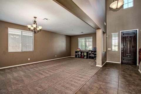 2735 E Narrowleaf Dr, Gilbert, AZ 85298 photo 4