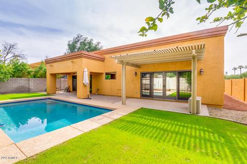 704 E Ocotillo Rd, Phoenix, AZ 85014 photo 5