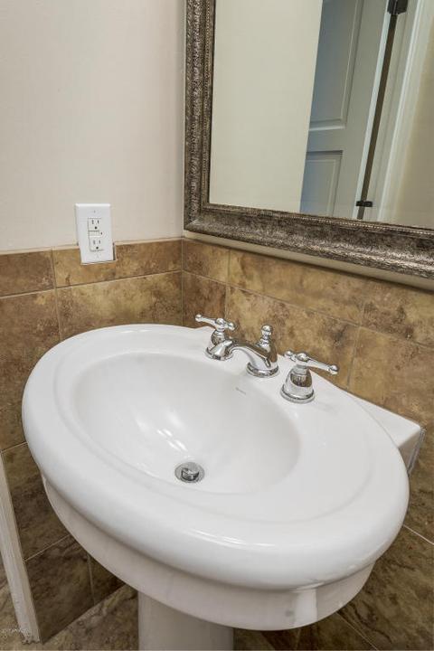 704 E Ocotillo Rd, Phoenix, AZ 85014 photo 30