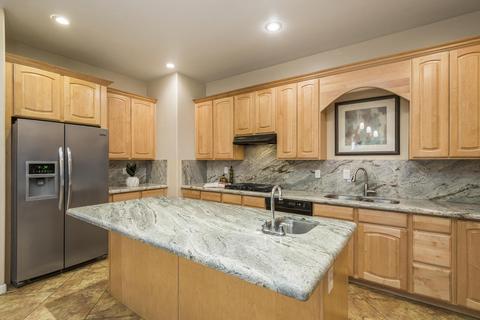 704 E Ocotillo Rd, Phoenix, AZ 85014 photo 10
