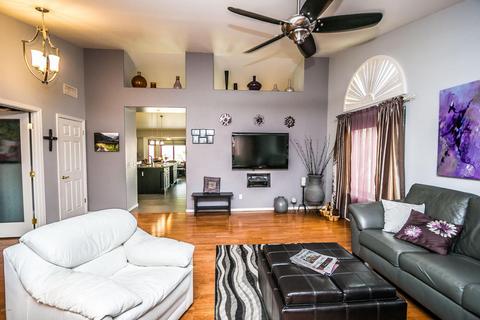 4252 E Danbury Rd, Phoenix, AZ 85032 photo 3