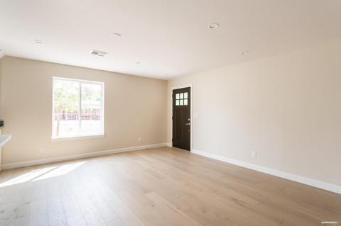 3840 N 48th Pl, Phoenix, AZ 85018 photo 5