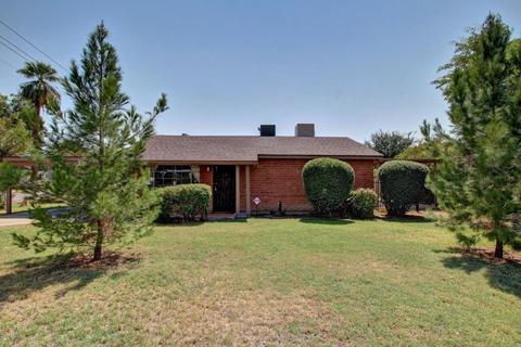845 E Flynn Ln, Phoenix, AZ 85014 photo 2