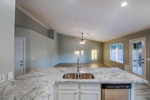 3495 E Murrieta Rd, Gilbert, AZ 85297 photo 12