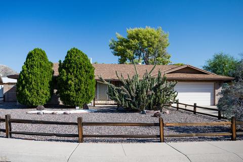2828 E Corrine Dr, Phoenix, AZ 85032 photo 1