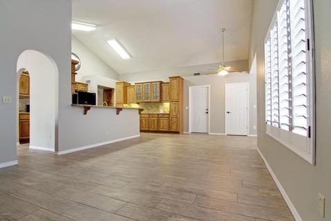2848 E Norcroft Cir, Mesa, AZ 85213 photo 11