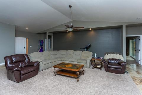 10690 E Powerline Rd, Dewey, AZ 86327 photo 9