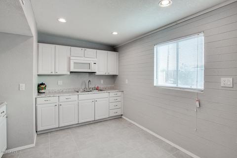 919 E Vineyard Rd, Phoenix, AZ 85042 photo 8