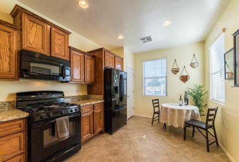 3256 E Meadowview Dr, Gilbert, AZ 85298 photo 5