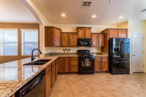 3256 E Meadowview Dr, Gilbert, AZ 85298 photo 6