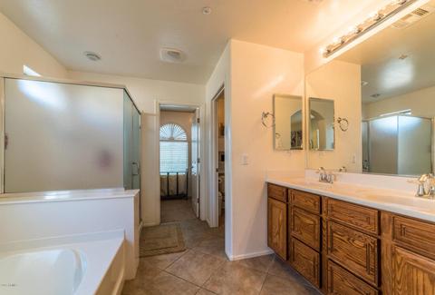 3256 E Meadowview Dr, Gilbert, AZ 85298 photo 12