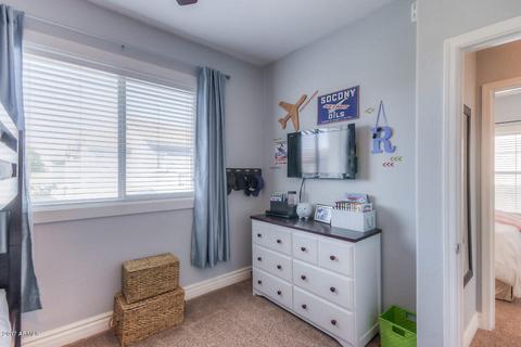 3126 E Orchid Ln, Gilbert, AZ 85296 photo 4