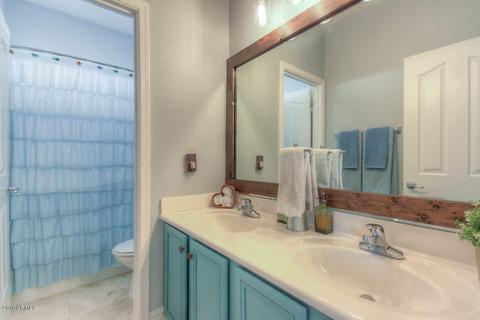 3126 E Orchid Ln, Gilbert, AZ 85296 photo 2