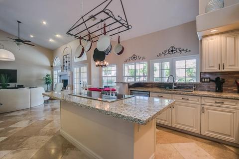 1810 E South Fork Dr, Phoenix, AZ 85048 photo 13