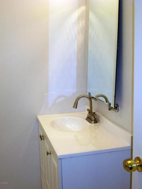 4034 E Osborn Rd, Phoenix, AZ 85018 photo 23
