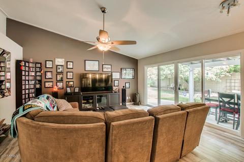 4526 E Gelding Dr, Phoenix, AZ 85032 photo 11