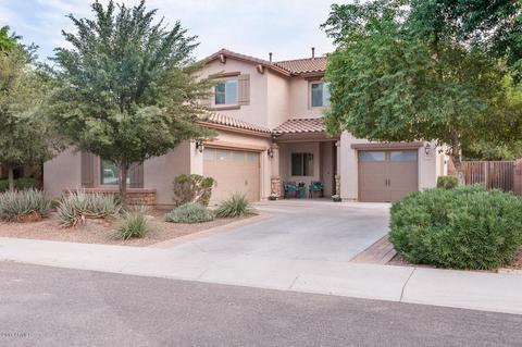 2739 E Donato Dr, Gilbert, AZ 85298 photo 1