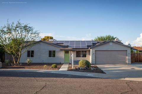3832 E Hillery Dr, Phoenix, AZ 85032 photo 4