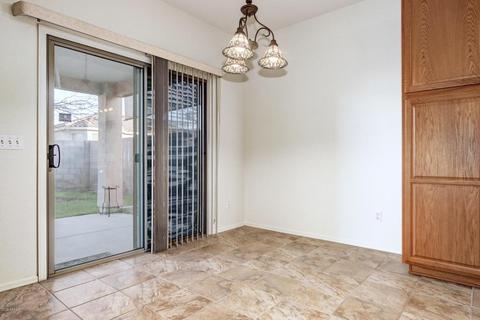514 E Milada Dr, Phoenix, AZ 85042 photo 9