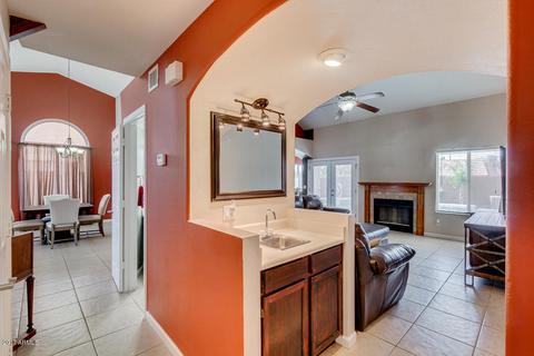 4105 E Windsong Dr, Phoenix, AZ 85048 photo 13