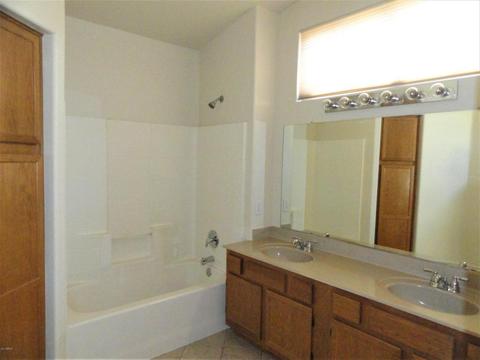 70 W Patrick St, Gilbert, AZ 85233 photo 9