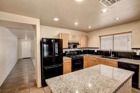 8826 S 9th St, Phoenix, AZ 85042 photo 2