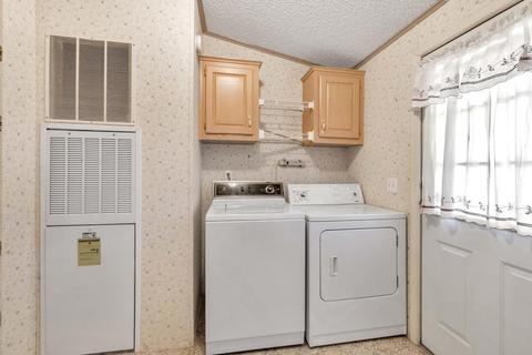 9751 E Flossmoor Ave, Mesa, AZ 85208 photo 8