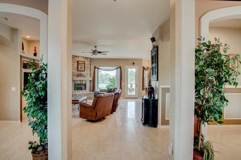 2128 E Maplewood St, Gilbert, AZ 85297 photo 11