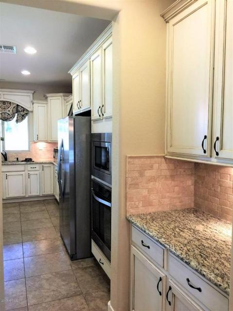 3642 E Cat Balue Dr, Phoenix, AZ 85050 photo 6