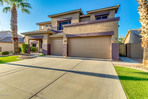 3920 E Remington Dr, Gilbert, AZ 85297 photo 2