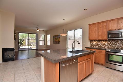 5044 E Robin Ln, Phoenix, AZ 85054 photo 14