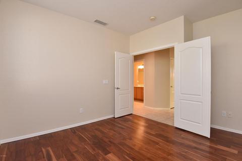 5044 E Robin Ln, Phoenix, AZ 85054 photo 27