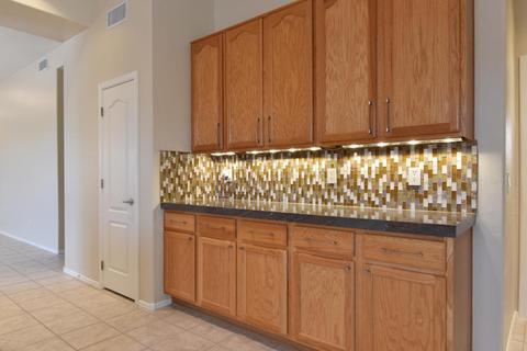 5044 E Robin Ln, Phoenix, AZ 85054 photo 13