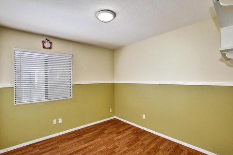 2165 E Crest Ln, Phoenix, AZ 85024 photo 10