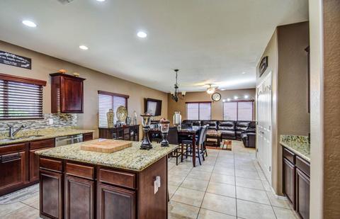 2932 Eleana Ln, Gilbert, AZ 85298 photo 5