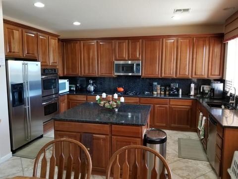 2209 W Apache Rain Rd, Phoenix, AZ 85085 photo 2