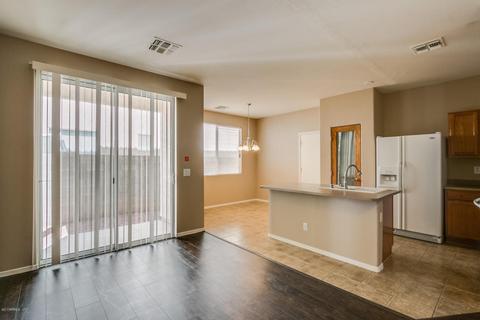 1506 E Sheraton Ln, Phoenix, AZ 85040 photo 4