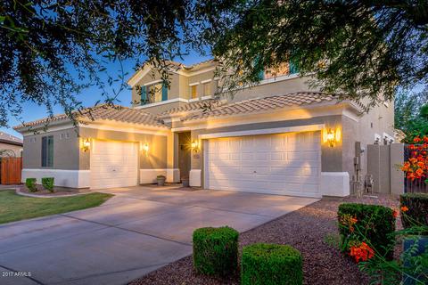 4316 E Cloudburst Ct, Gilbert, AZ 85297 photo 2