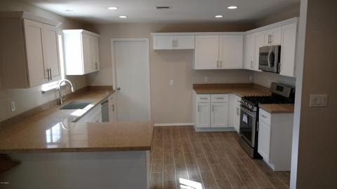 3907 W Davidson Ln, Phoenix, AZ 85051 photo 3