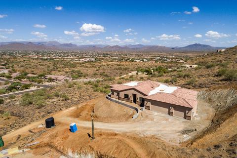 211 E Paint Your Wagon Trl, Phoenix, AZ 85085 photo 4