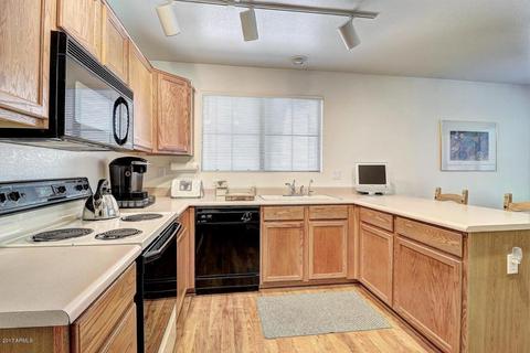 3323 E Tonopah Dr, Phoenix, AZ 85050 photo 9