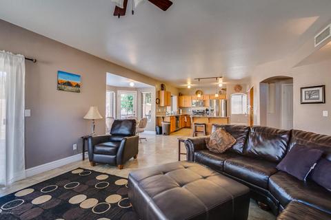 421 S Tiago Dr, Gilbert, AZ 85233 photo 24
