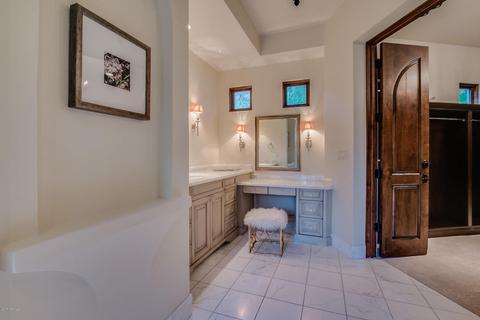 4931 E White Gates Dr, Phoenix, AZ 85018 photo 35