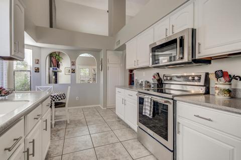 4135 E Cholla Canyon Dr, Phoenix, AZ 85044 photo 19