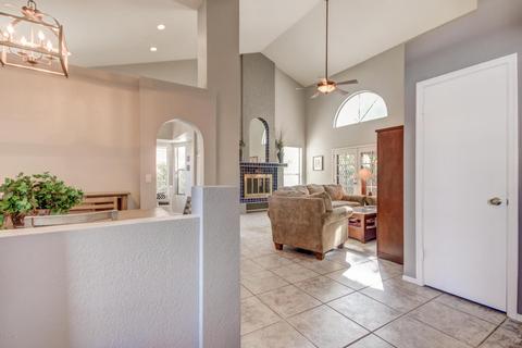4135 E Cholla Canyon Dr, Phoenix, AZ 85044 photo 11