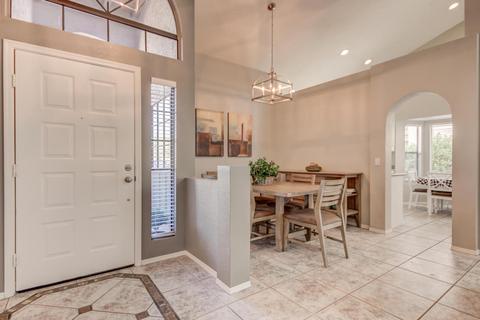4135 E Cholla Canyon Dr, Phoenix, AZ 85044 photo 12