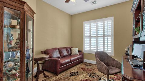 4513 E Carob Dr, Gilbert, AZ 85298 photo 2