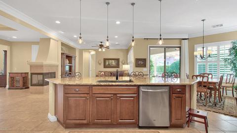 4513 E Carob Dr, Gilbert, AZ 85298 photo 8